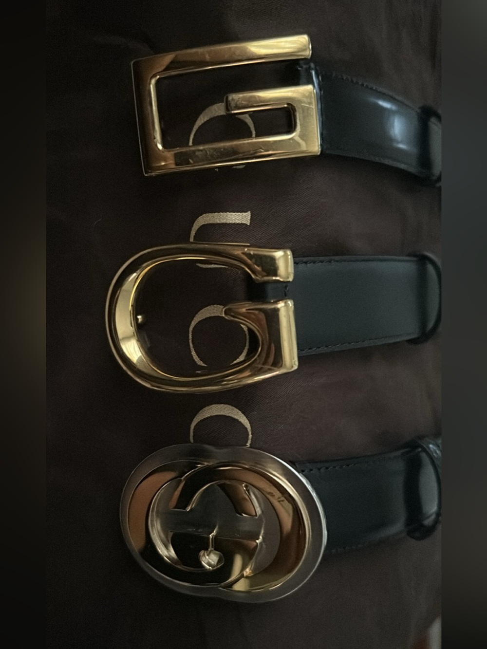 Men’s Gucci belt lot